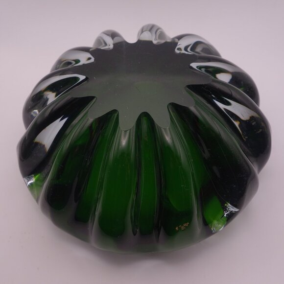 Nice Green Cigar Ash Tray - Picture 7 of 14